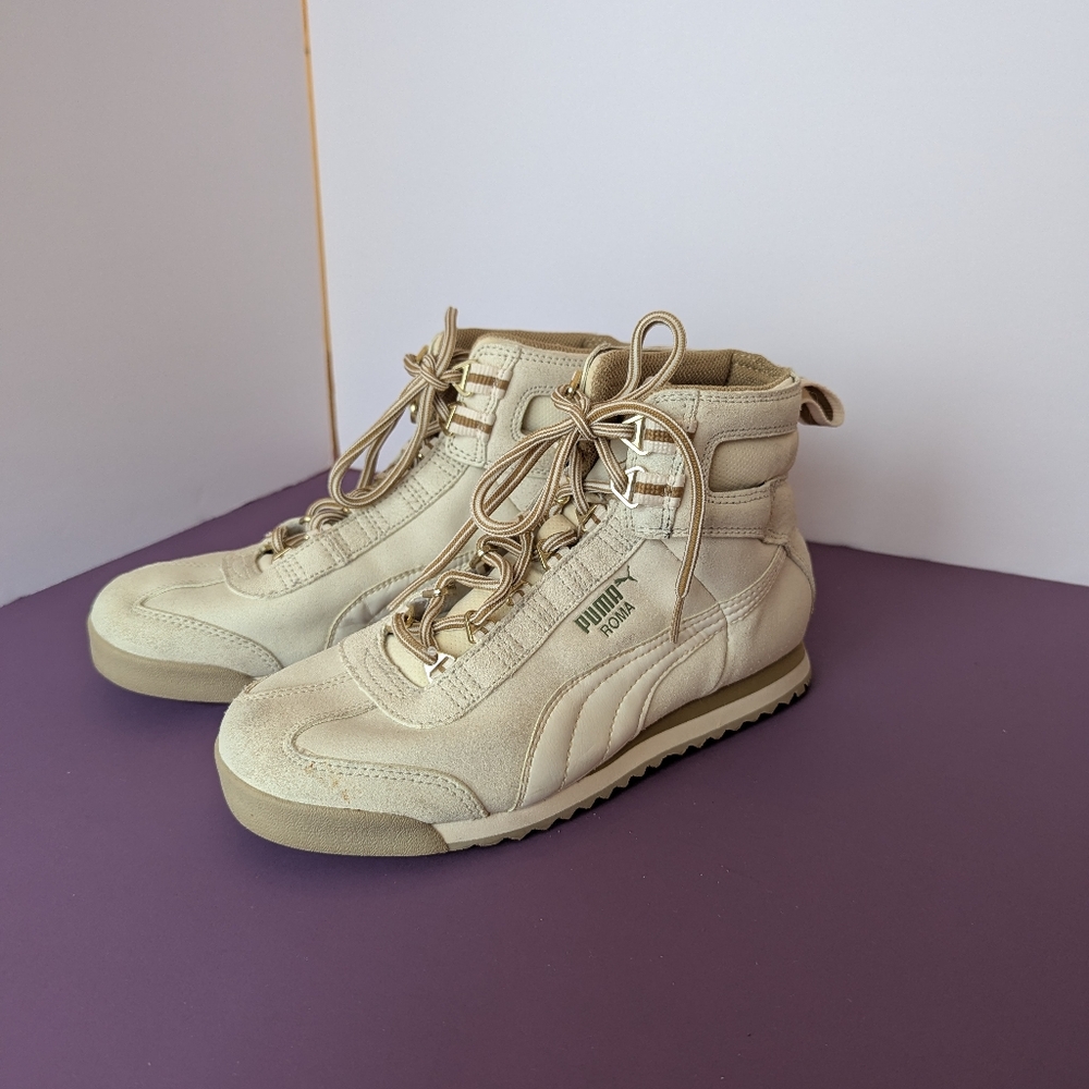 Puma Women's Size US 8 Cream Suede High Top Sneakers
